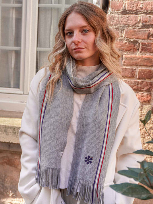 L'écharpe Tricolore en Laine 🐑 Fabriquée en France pour Femme - Grise