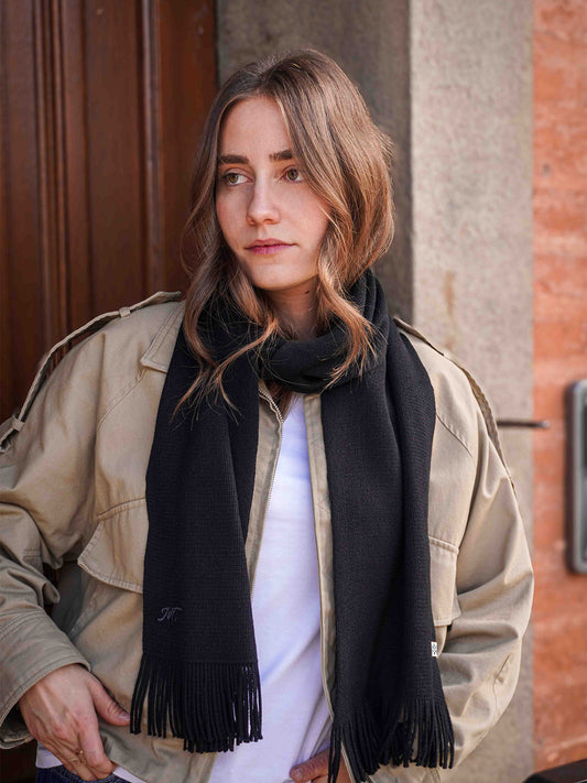 L’Écharpe Essentielle Française en Laine pour Femme - Noir