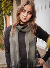 L’Écharpe Essentielle Française en Laine pour Femme - Kaki Grisé
