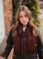 L’Écharpe Essentielle Française en Laine pour Femme - Marron