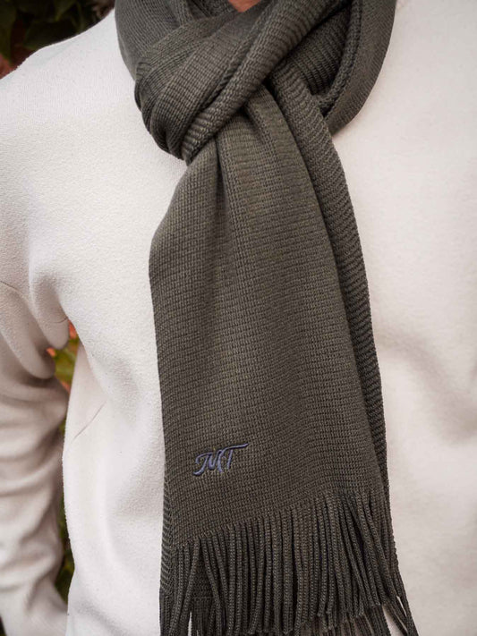 L’Écharpe Essentielle Française en Laine pour Homme - Kaki Grisé