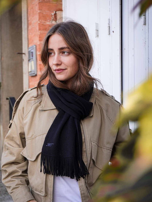 L’Écharpe Essentielle Française en Laine pour Femme - Noir