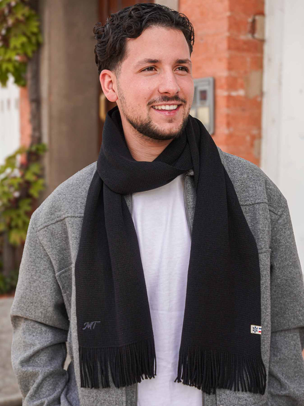L’Écharpe Essentielle Française en Laine pour Homme - Noir