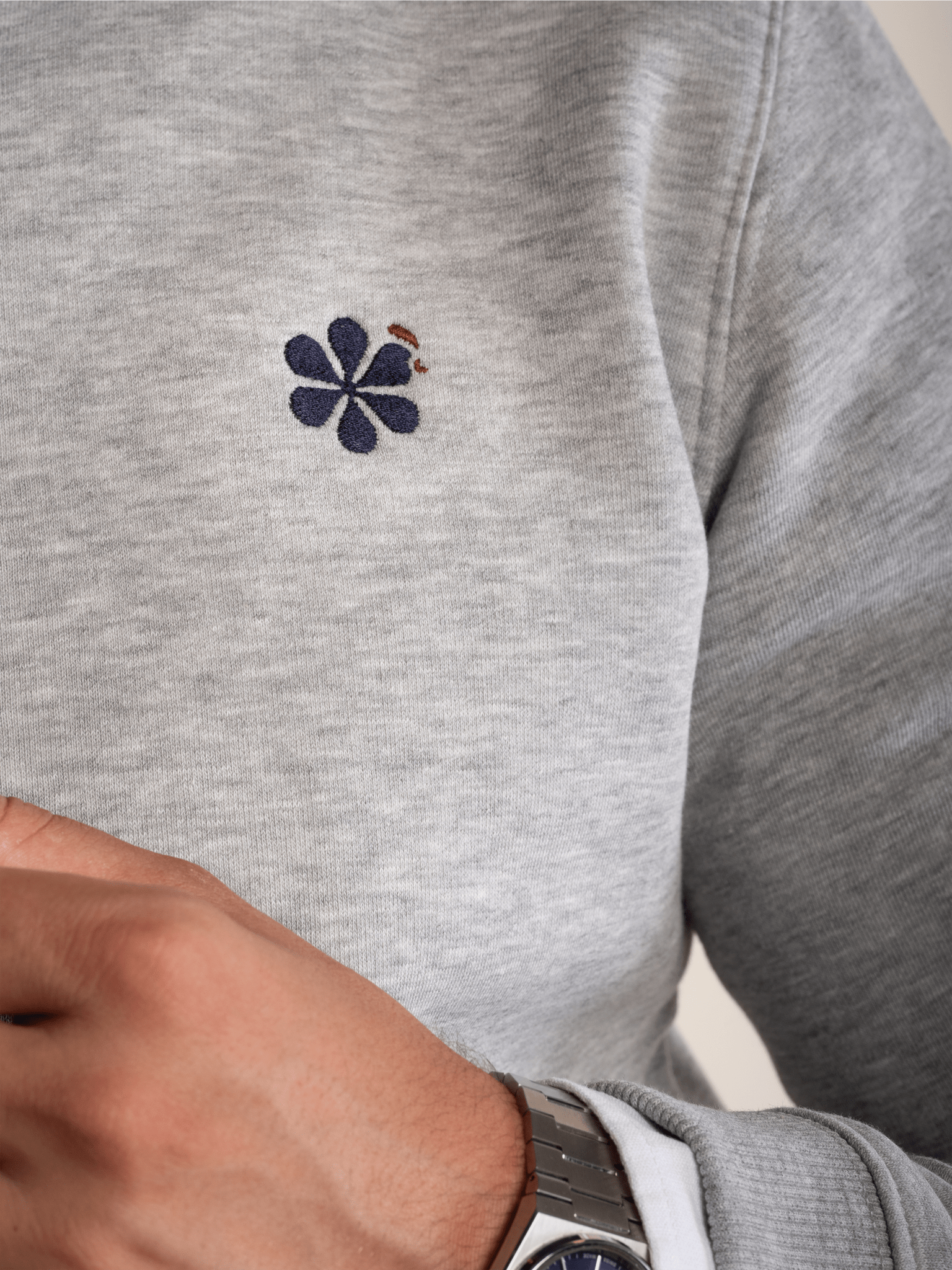 Le sweat à capuche homme - Fleur de France